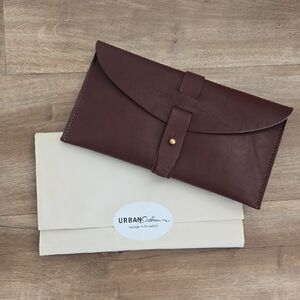 Urban Southern Brown Leather Clutch